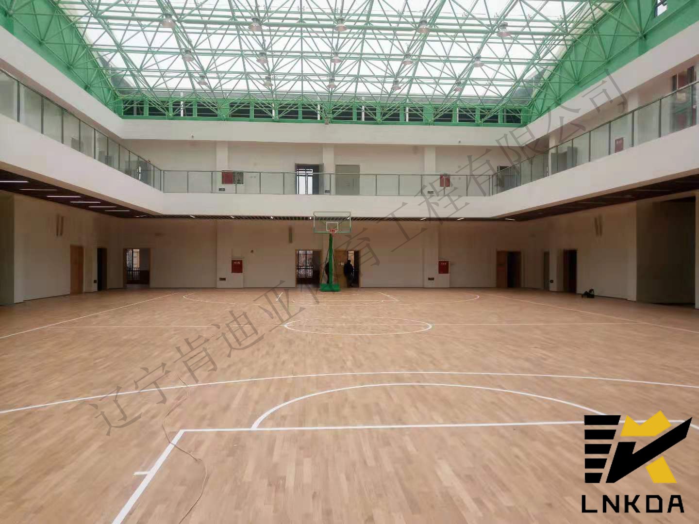 篮球馆